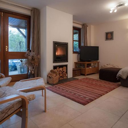 Llais Afon - 3 Bedroom Holiday Home - Фишгард Экстерьер фото