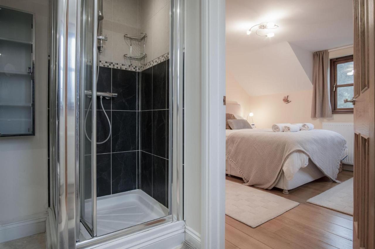 Llais Afon - 3 Bedroom Holiday Home - Фишгард Экстерьер фото